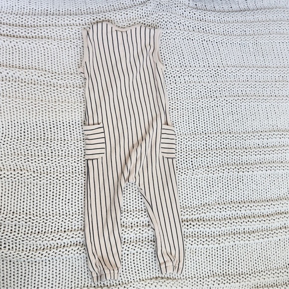 H&M Cream and Black Striped One Piece Romper 2T - Picture 6 of 9